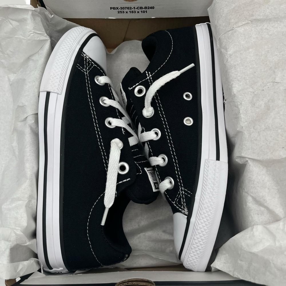 Converse Chuck Taylor Street Youth Boys Girls Low Top Sneaker Size 7 Black White - Picture 3 of 12